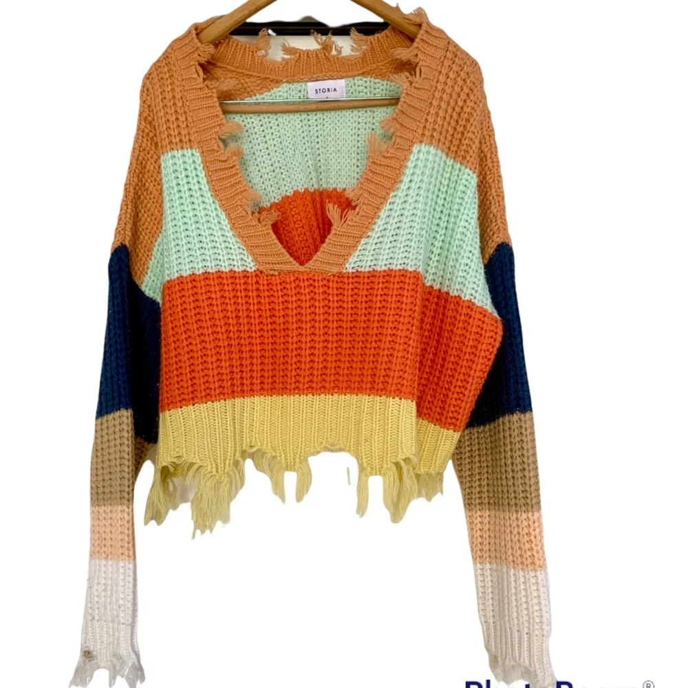 STORIA Distressed Color Block Cropped Sweater🌈 - Picture 8 of 15